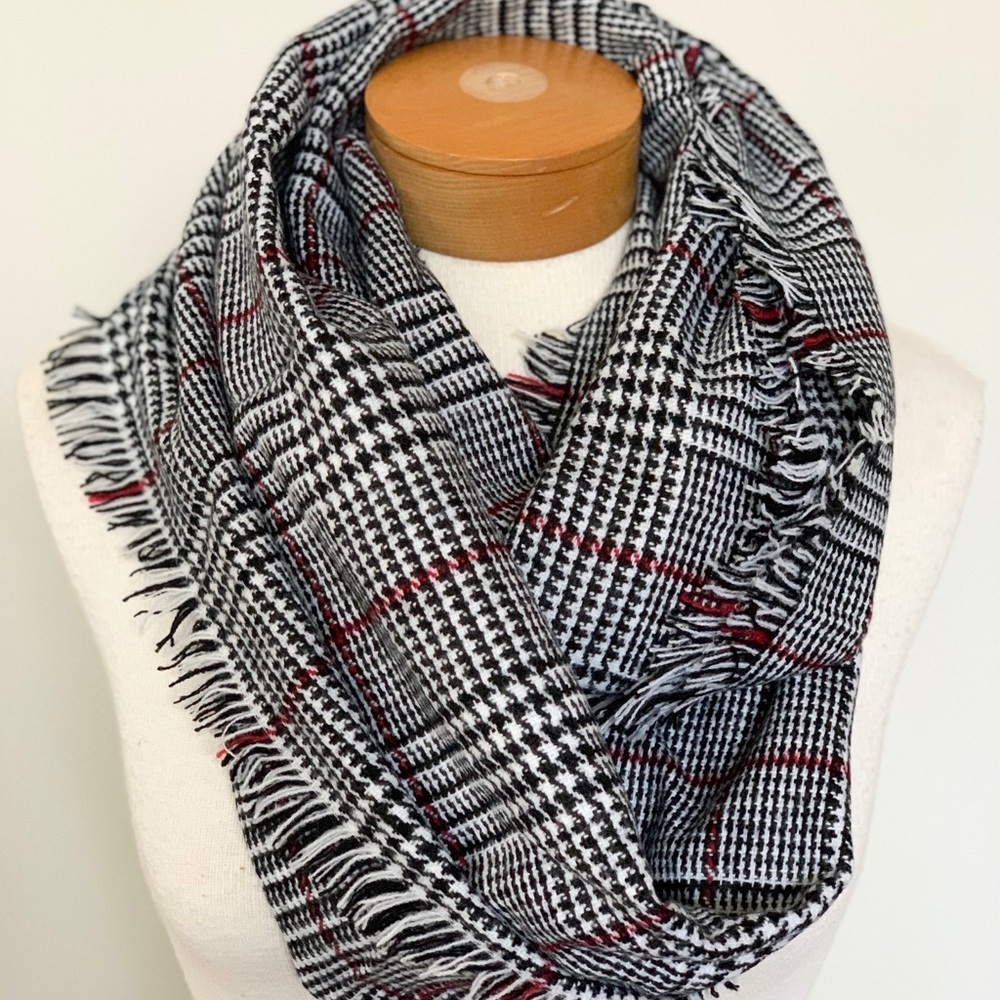 Glen Check Infinity Scarf